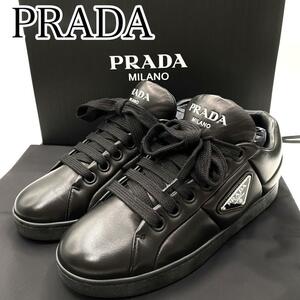 極美品　PRADA プラダ　三角ロゴプレート　スニーカー　レザー　ブラック　箱付き　22.5㎝