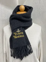 【美品】 し4　Vivienne Westwood/ヴィヴィアンウエストウッド　マフラー　黒/ブラック　匿名配送